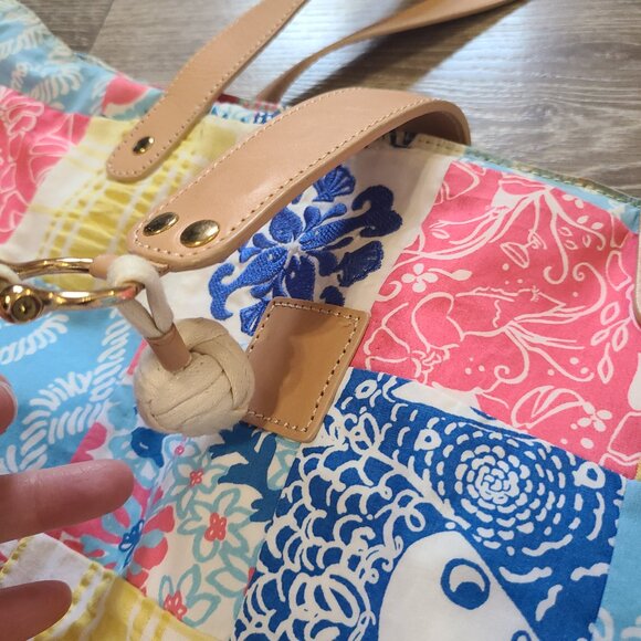 Lily Pulitzer Quilted Beach Tote Carry All - Koi Fish Checkered - Picture 3 of 16